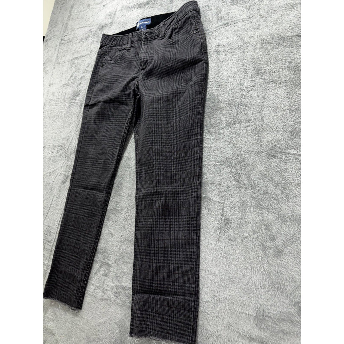 Democracy Womens 8 Charcoal Plaid Skinny Pants Casual Preppy