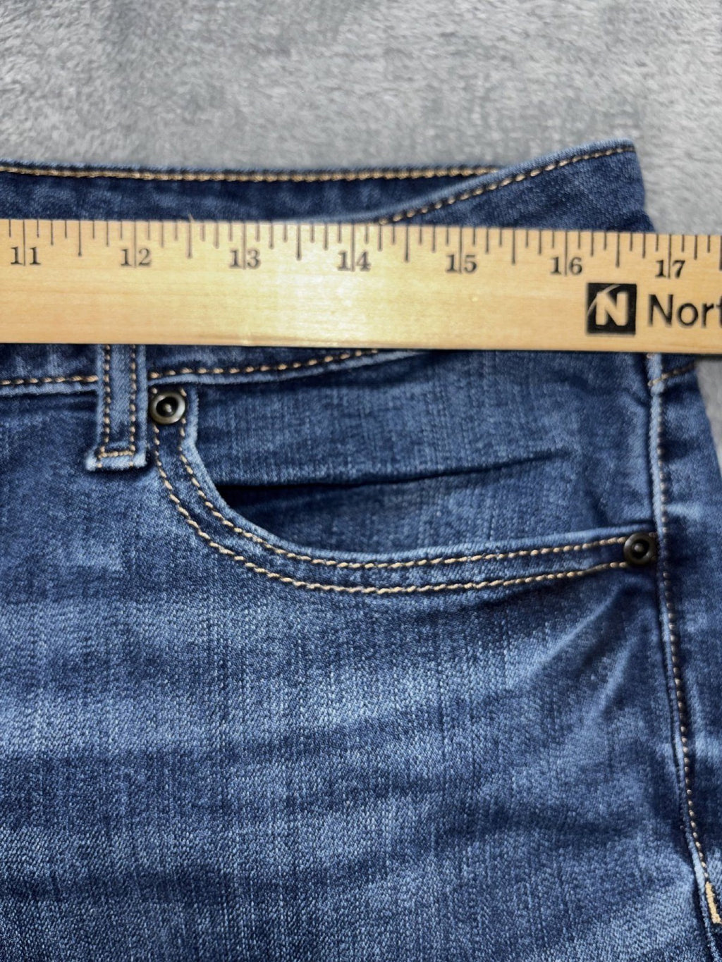 Sonoma Womens 14R Medium Wash Straight Leg Jeans Casual