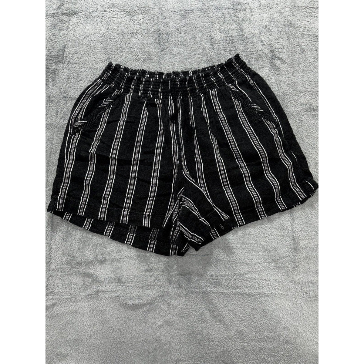 Briggs Womens XL Black White Striped Pull On Linen Blend Shorts Casual Coastal
