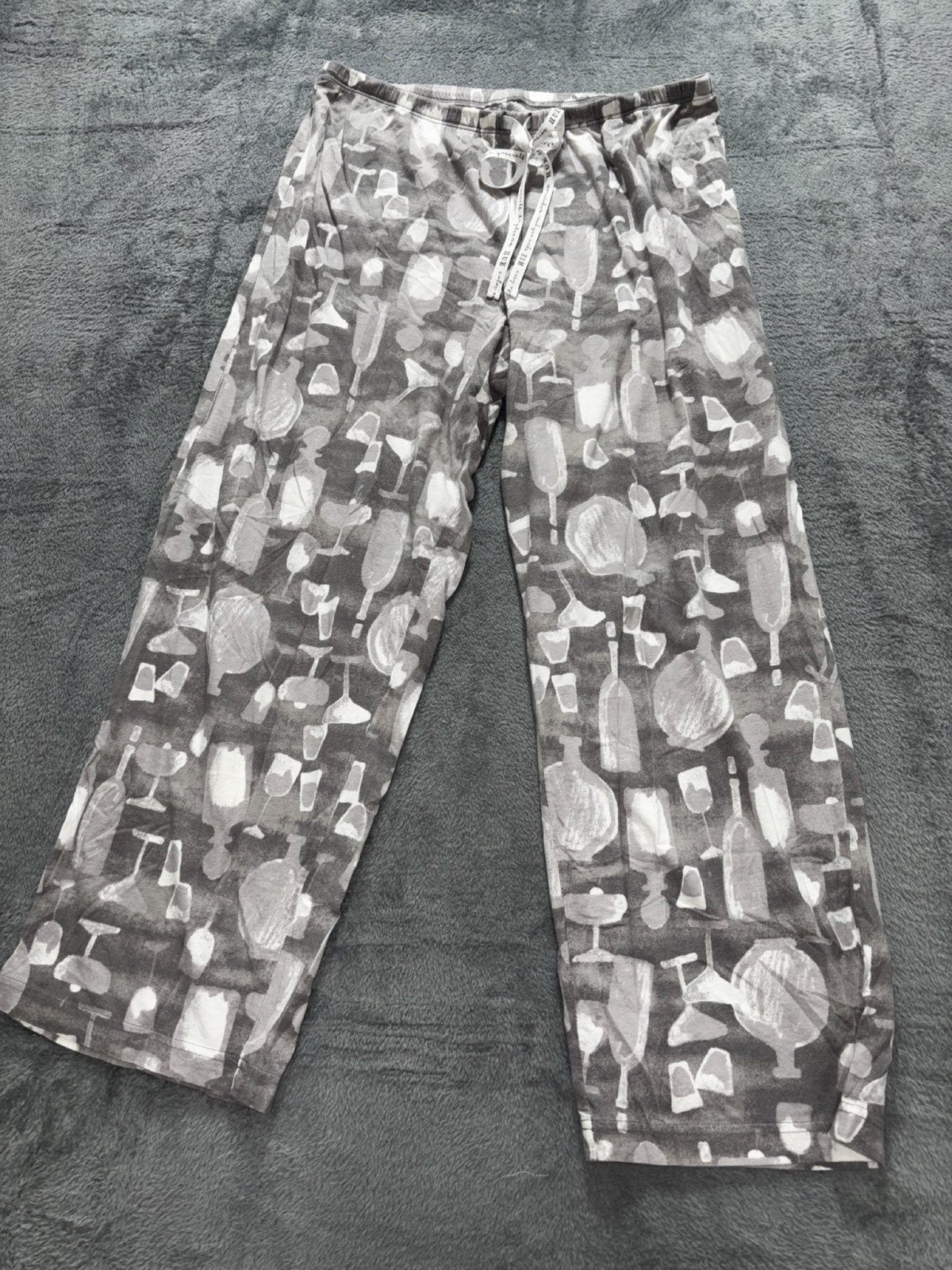 HUE Womens M Gray White Wine Glass Print Pajama Pants Cozy Casual