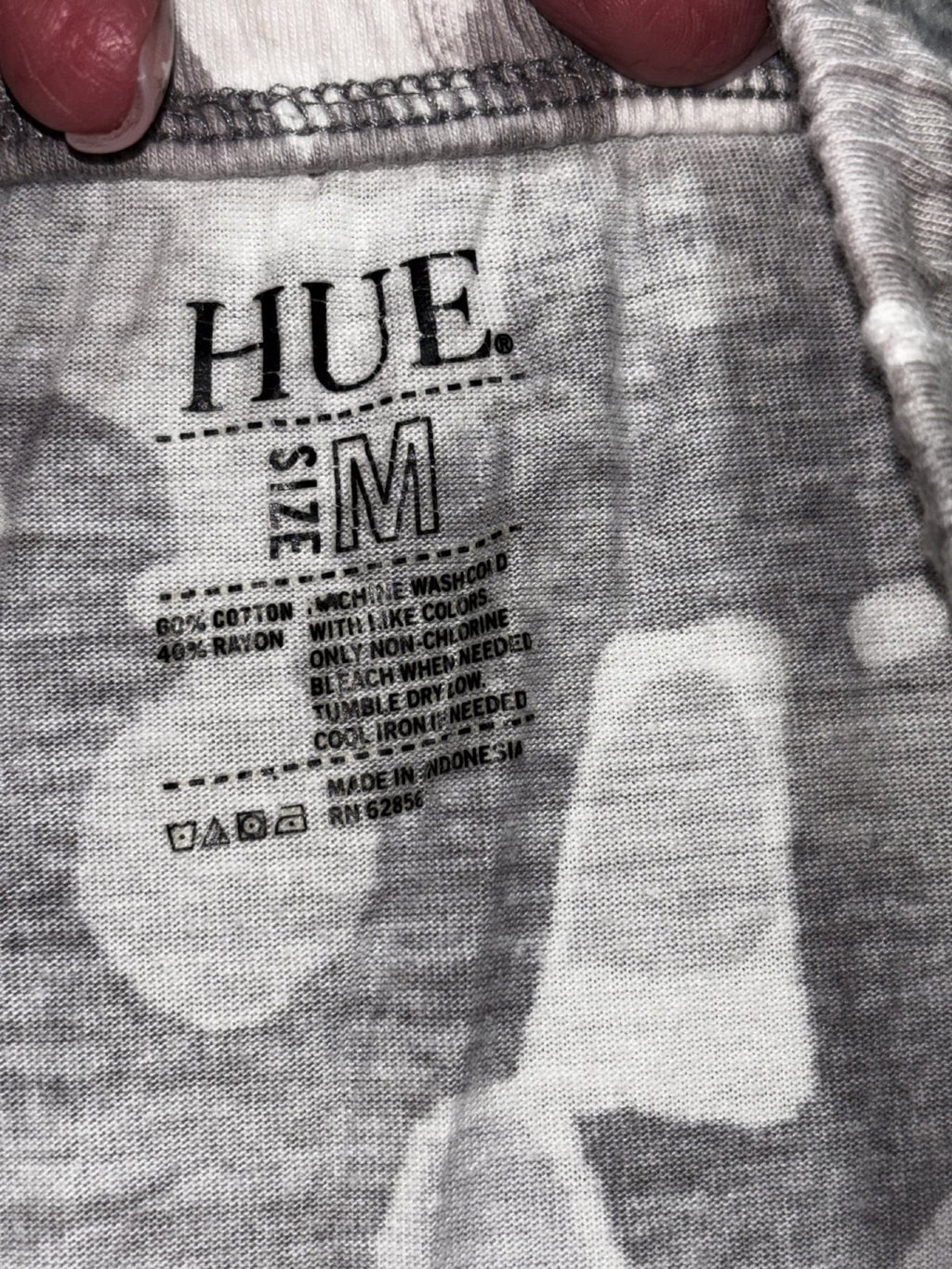 HUE Womens M Gray White Wine Glass Print Pajama Pants Cozy Casual