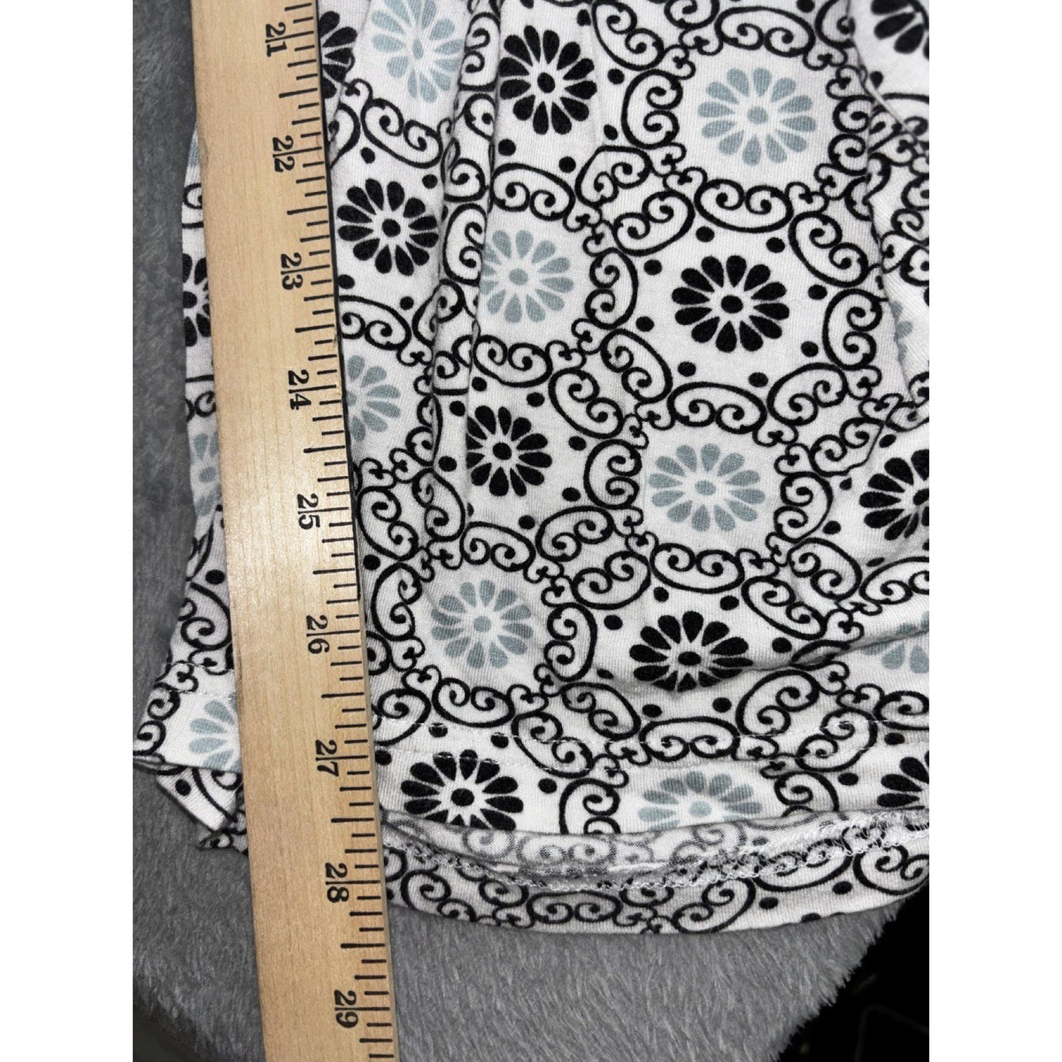 Kathy Ireland Womens L Black White Medallion Print Sleepwear Pants Cozy