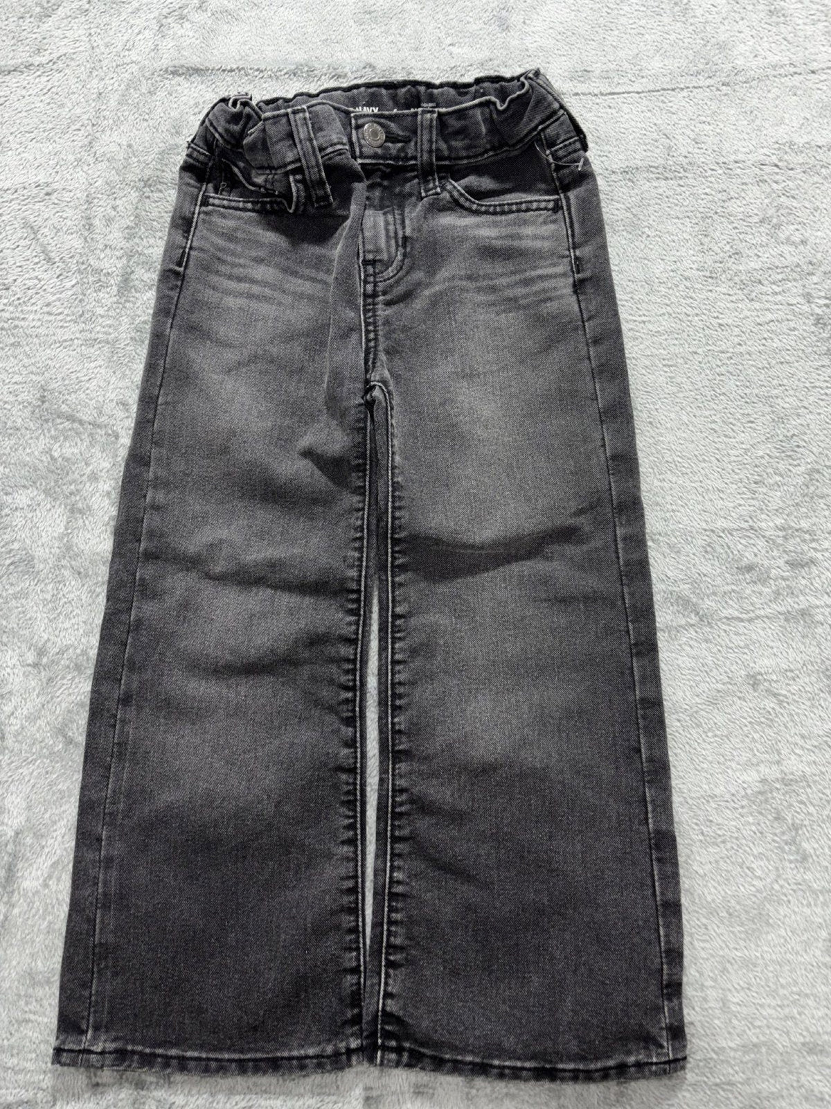 Old Navy Girls Sizes 5 to 7 4 Piece Bundle Jeans Skirts Top Cat and Jack btween