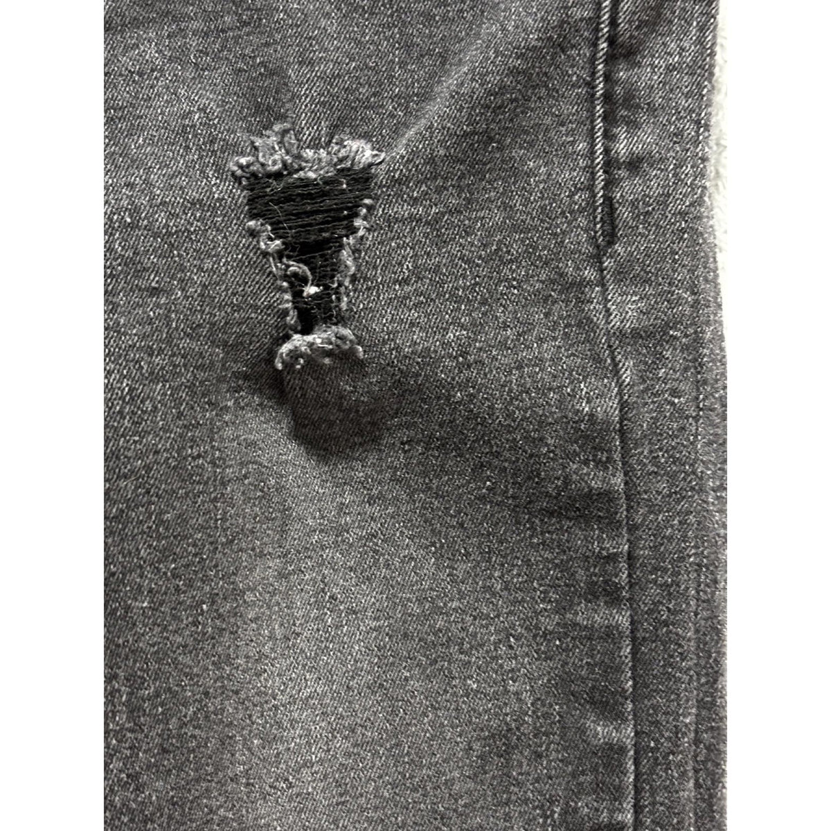 Guess Girls 5 to 6X 5 Piece Bundle Levi's Old Navy Wonder Nation Jumping Beans