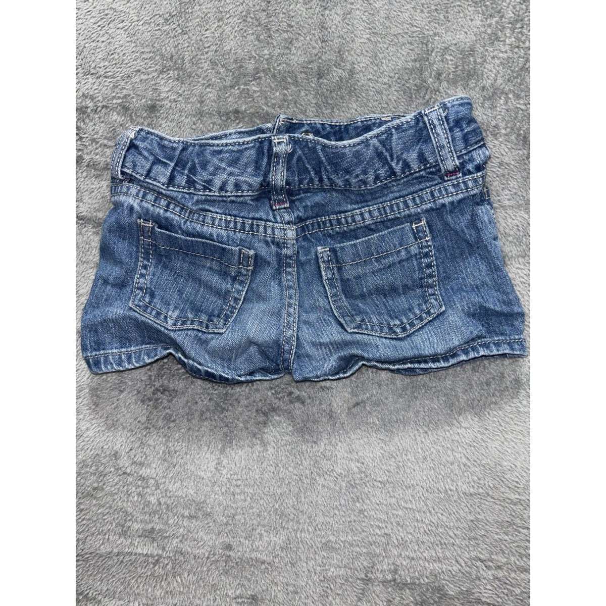 Guess Girls 5 to 6X 5 Piece Bundle Levi's Old Navy Wonder Nation Jumping Beans