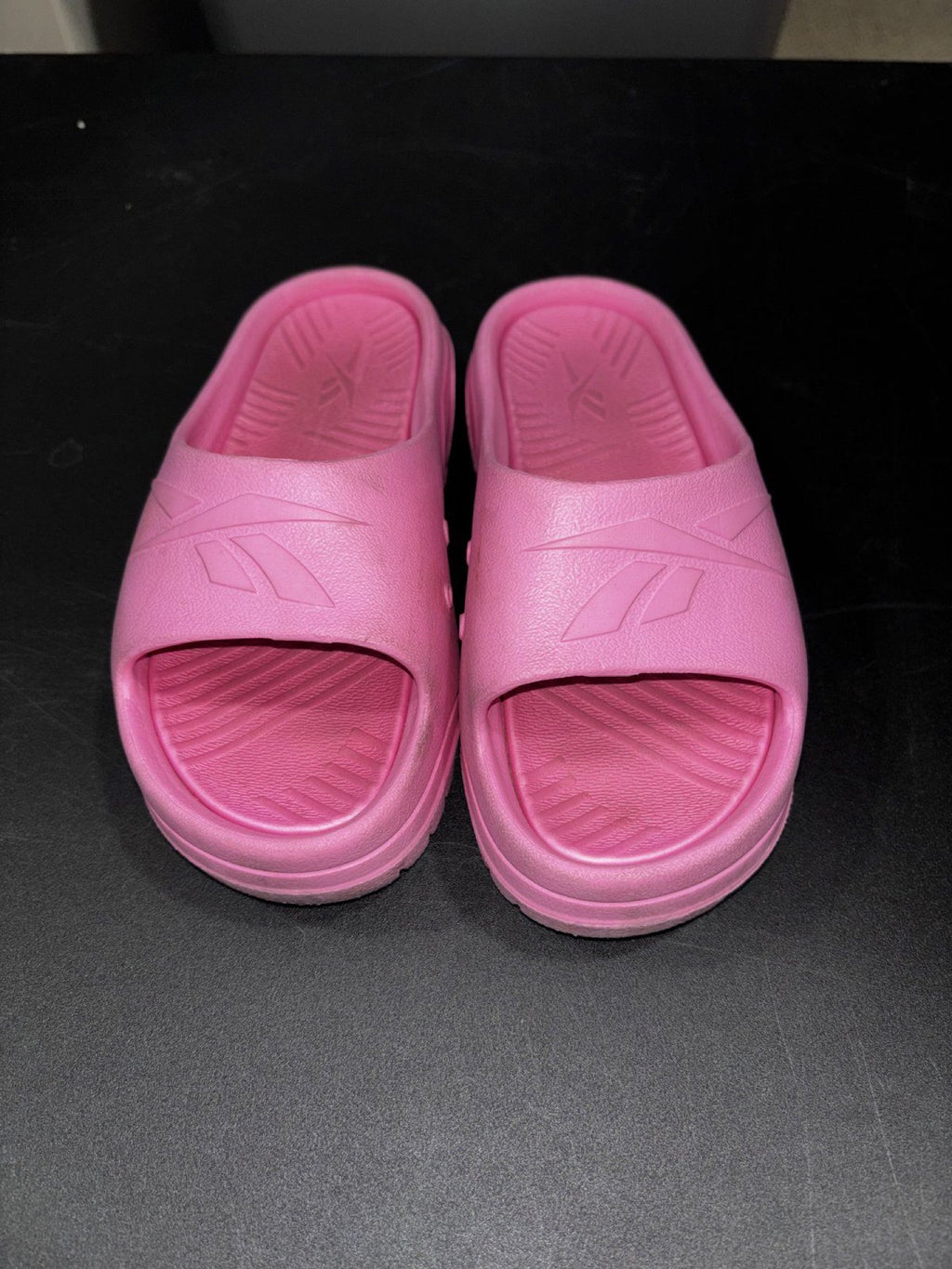 Reebok Girls 12 Pink Platform Slide Sandals Casual Comfy