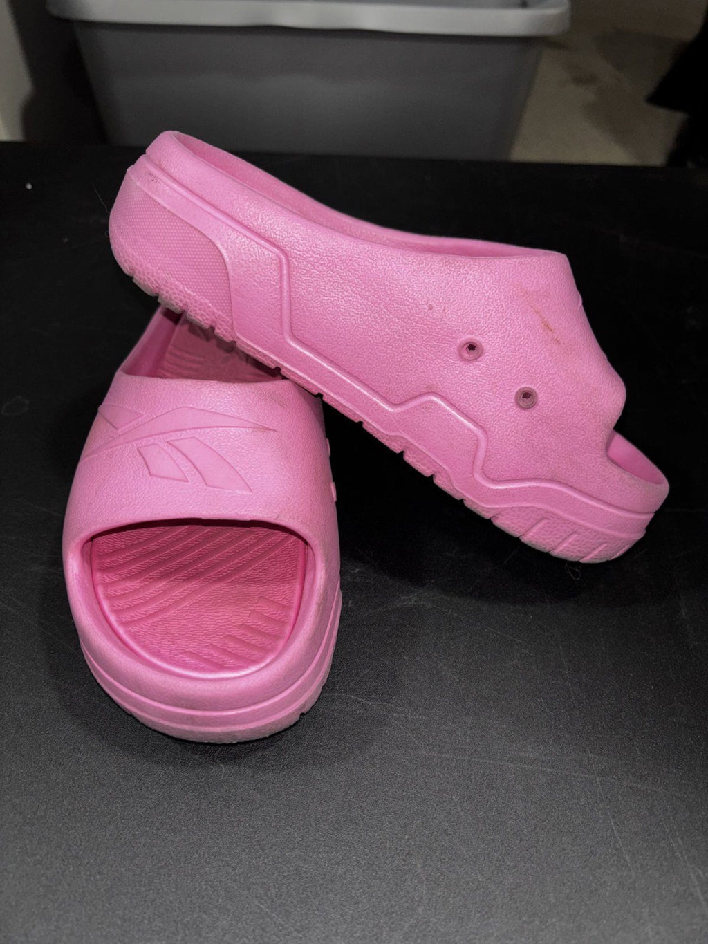 Reebok Girls 12 Pink Platform Slide Sandals Casual Comfy