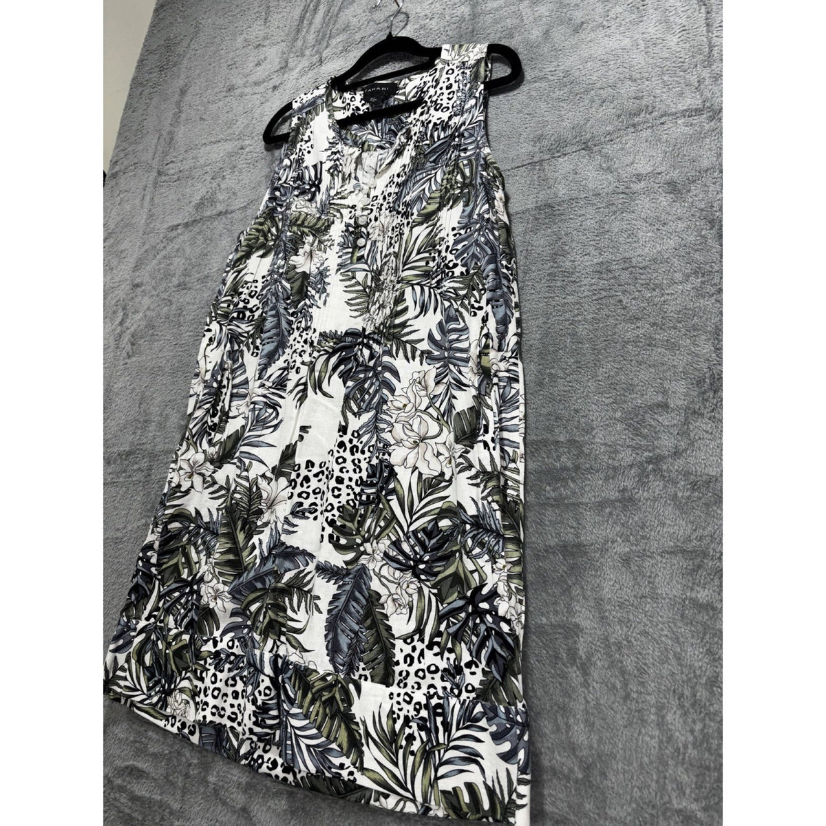 Tahari Womens M White Green Tropical Print Sleeveless Shift Dress Boho Coastal