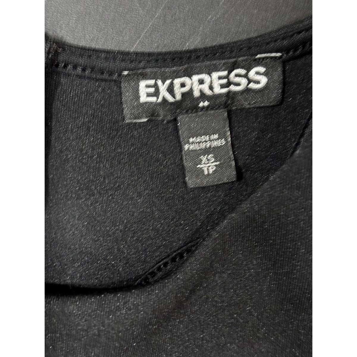 Express Womens XS Black Crop Top Sleeveless Gold Zipper Minimalist