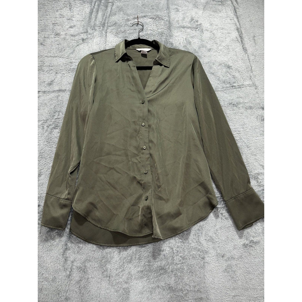 H&M Womens XS Olive Green Button Up Long Sleeve Blouse Casual Minimalist