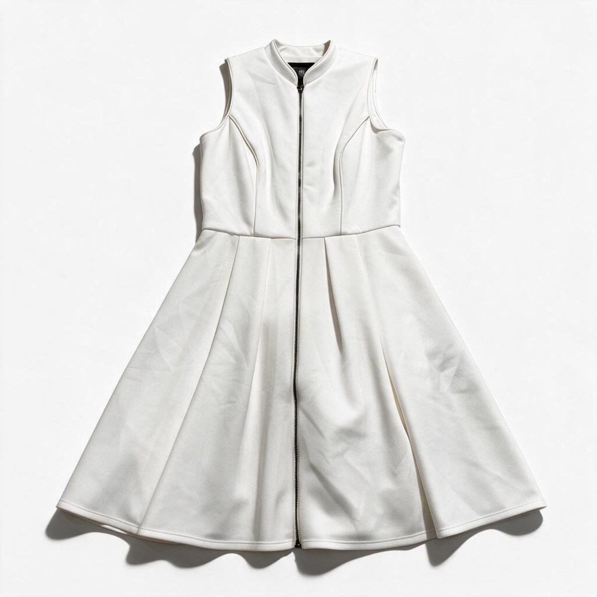 Vince Camuto Womens 2 White Sleeveless Fit and Flare Dress Zip Front Minimalist