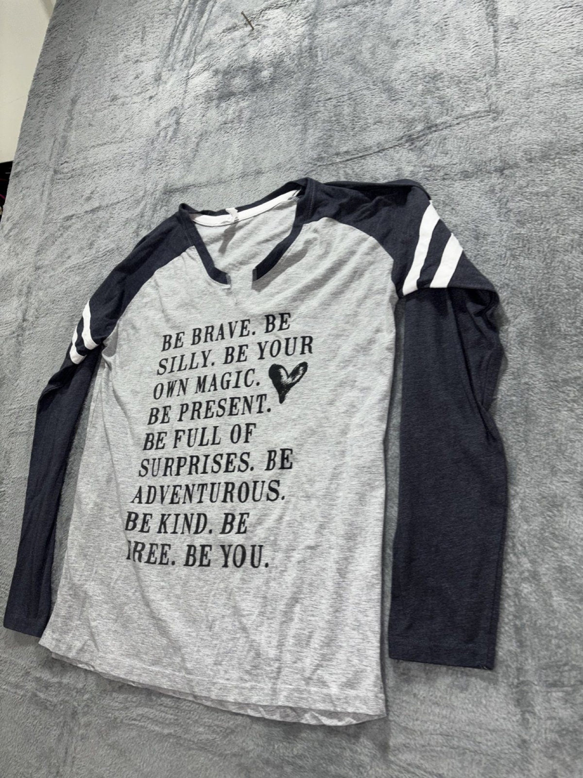 L.A.T Apparel Womens XL Gray Navy Raglan Long Sleeve Graphic Tee Casual