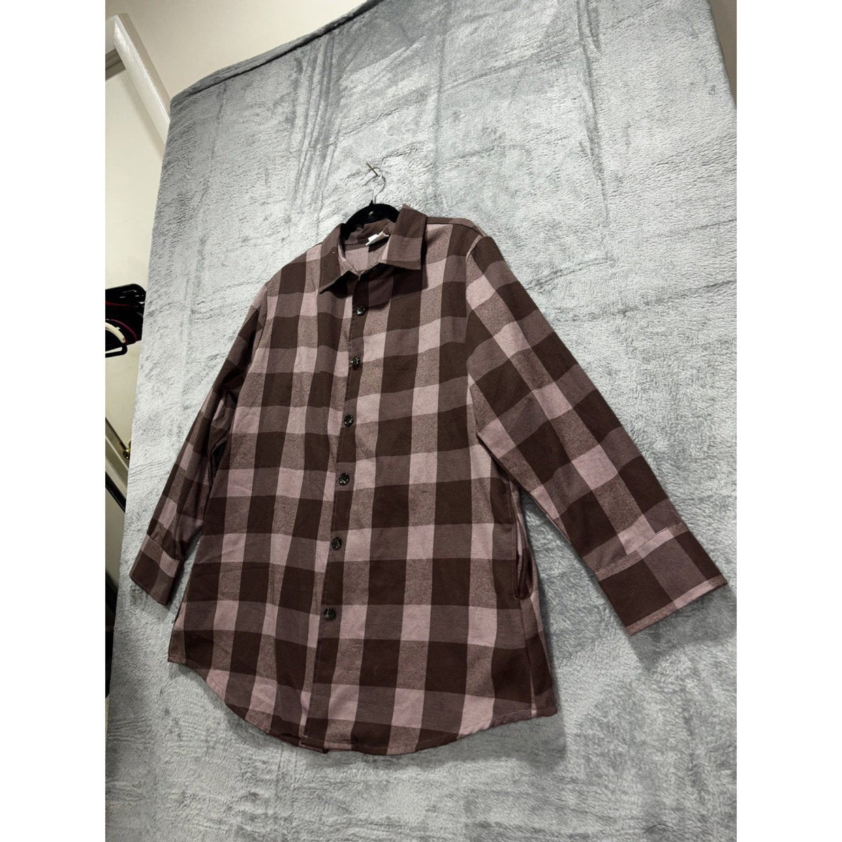 LuLaRoe Womens XL Brown Mauve Buffalo Plaid Button Front Shirt Casual Cozy