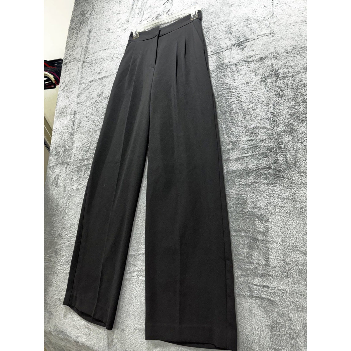 Express Womens Black Wide Leg Super High Rise Pleated Trousers Size Not Tagged
