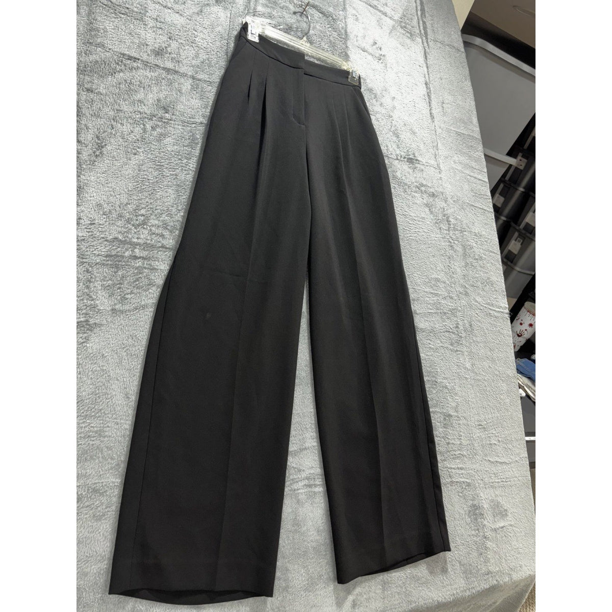 Express Womens Black Wide Leg Super High Rise Pleated Trousers Size Not Tagged