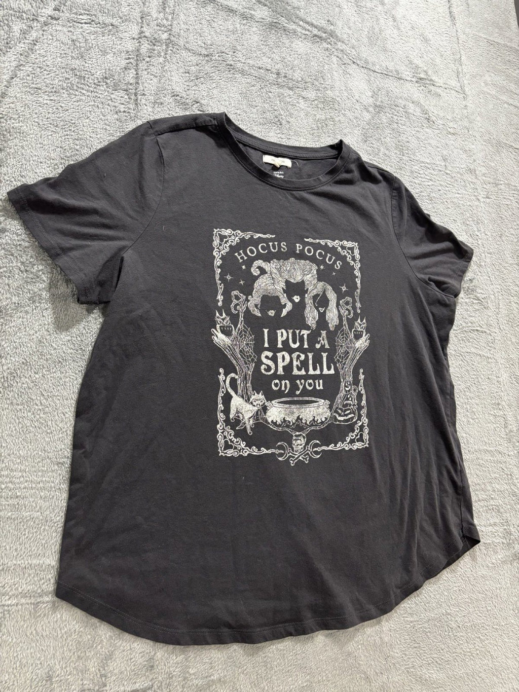 Maurices Womens 0X Black Disney Hocus Pocus Graphic Tee Halloween Casual