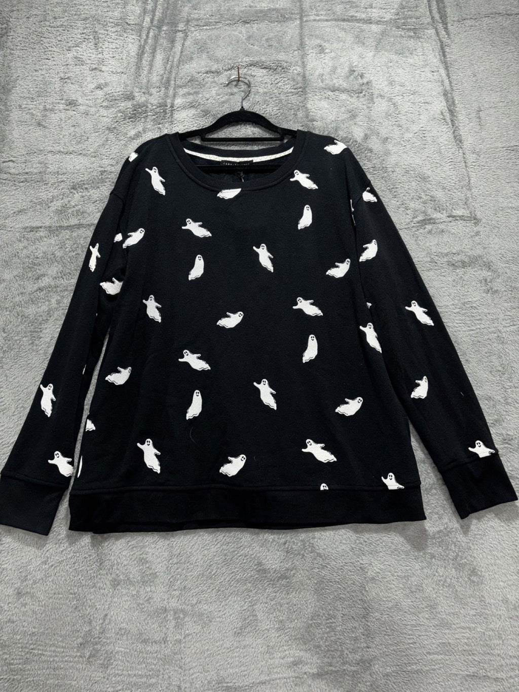 NWT Jane + Delancey Womens L Black Ghost Print Sweatshirt Halloween Casual