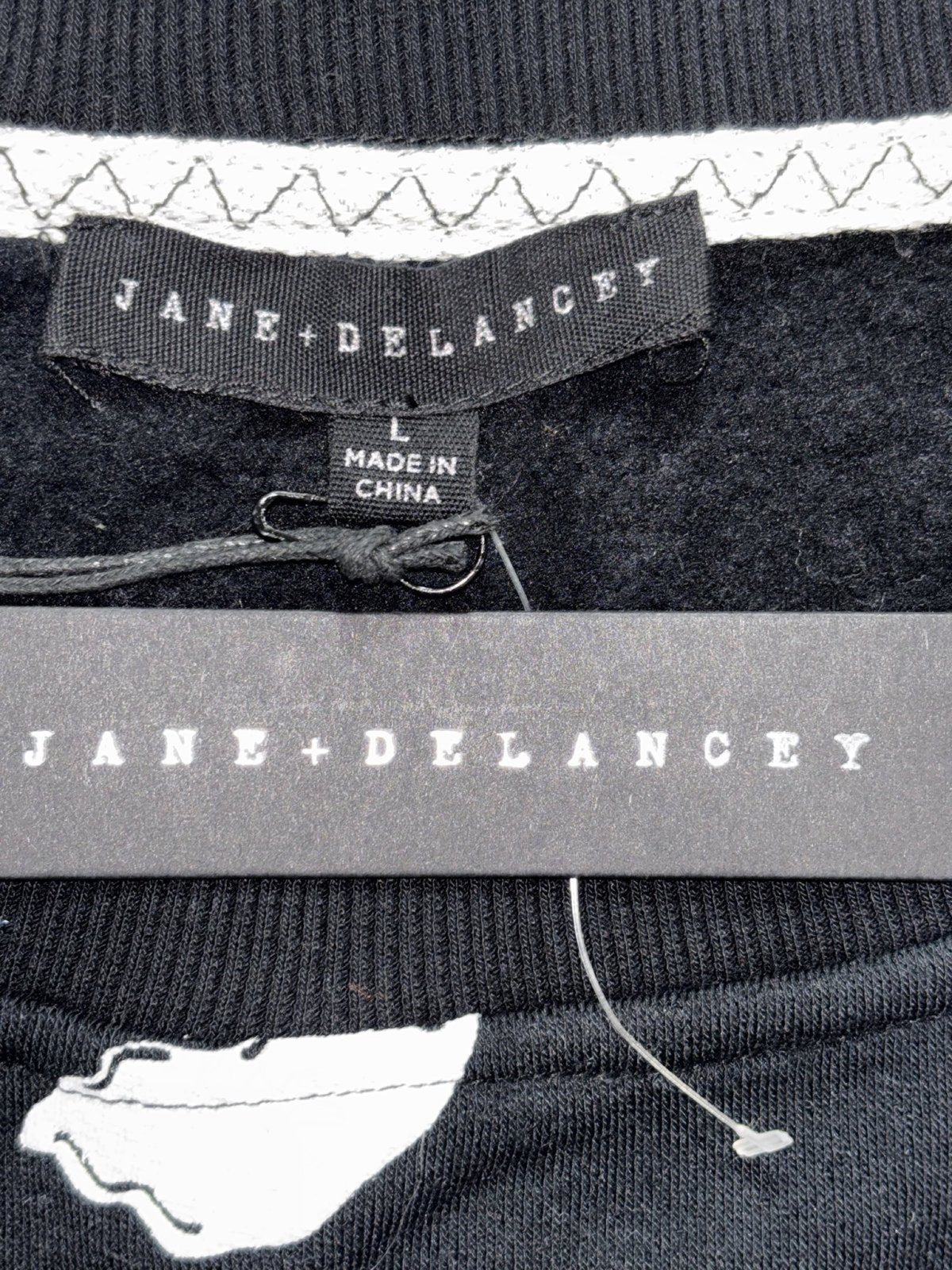NWT Jane + Delancey Womens L Black Ghost Print Sweatshirt Halloween Casual