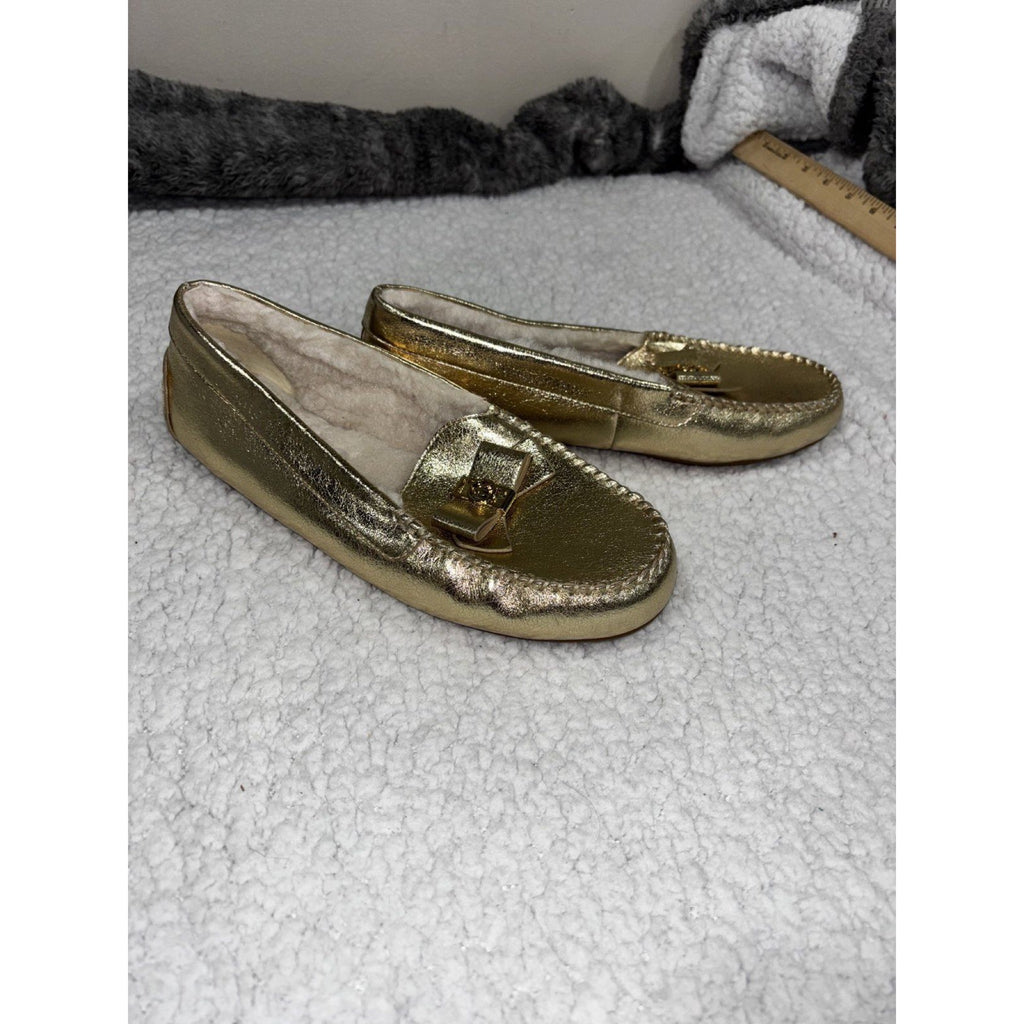 Michael Kors Womens 8.5 Gold Moccasin Loafers Faux Shearling Cozy Preppy