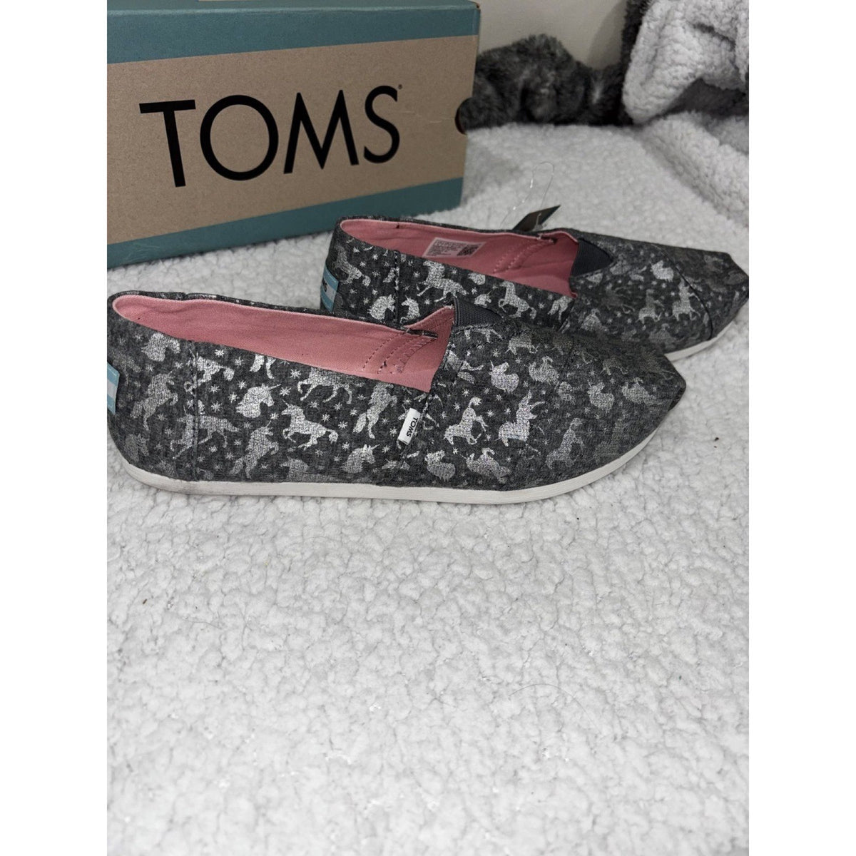 TOMS Womens 9 Drizzle Grey Foil Unicorns Alpargata Slip On Shoes NWT