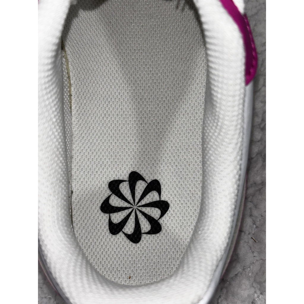 Nike Kids Youth 7Y White Fuchsia Low Top Sneakers Athletic Casual