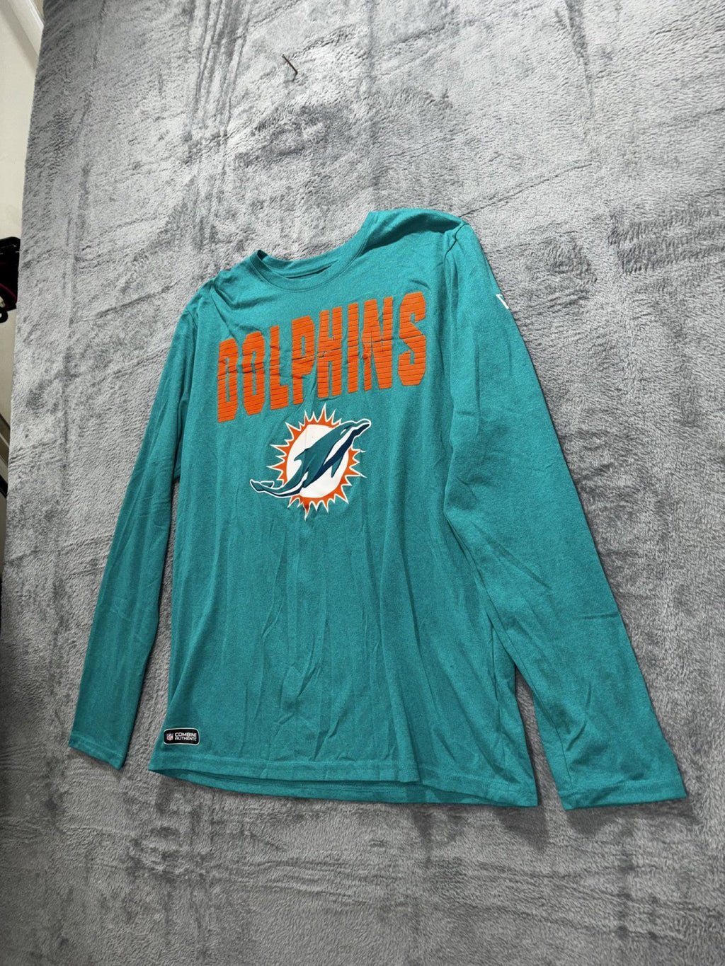 NFL Team Apparel Mens L Teal Miami Dolphins Long Sleeve Tee Casual Sporty