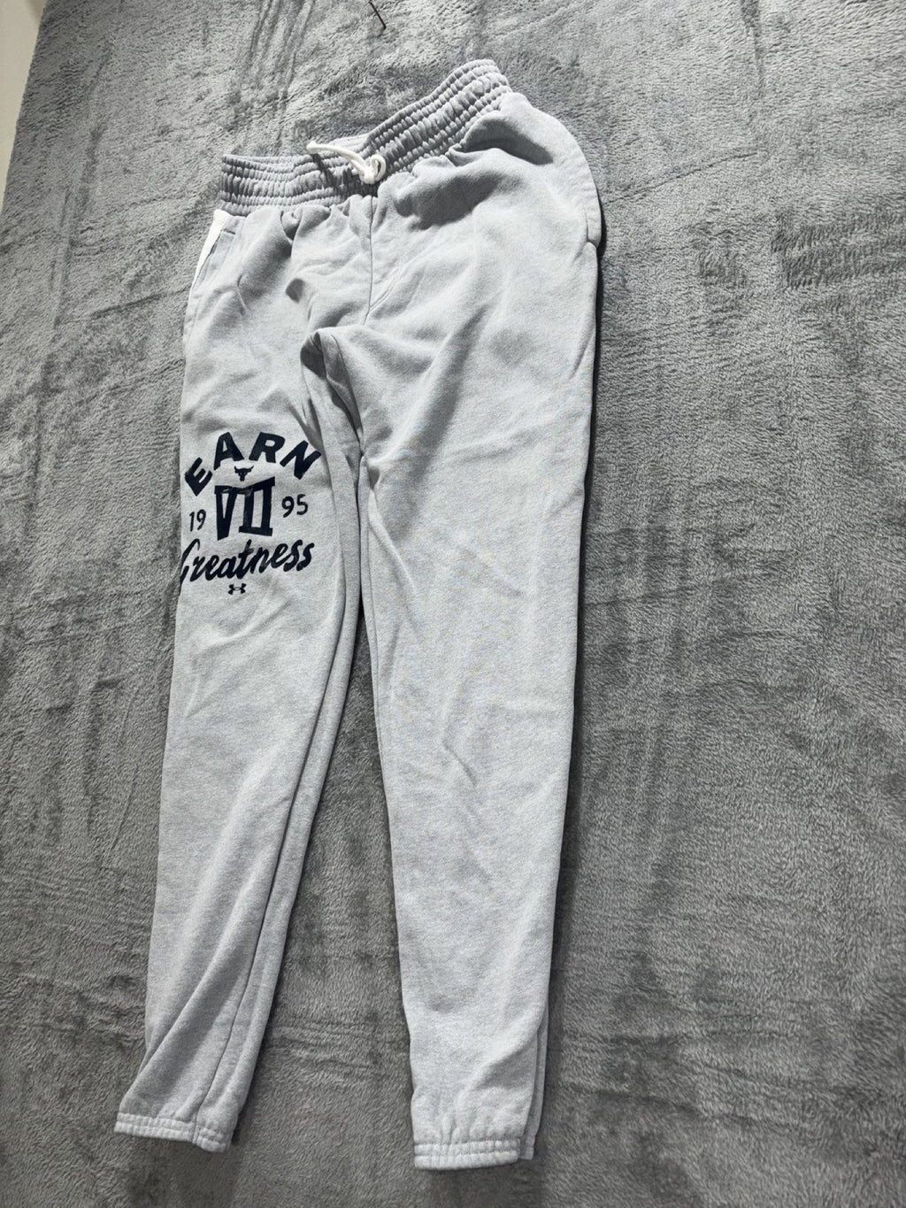 Under Armour Project Rock Mens MD/M/M Gray Earn Greatness Joggers Athleisure