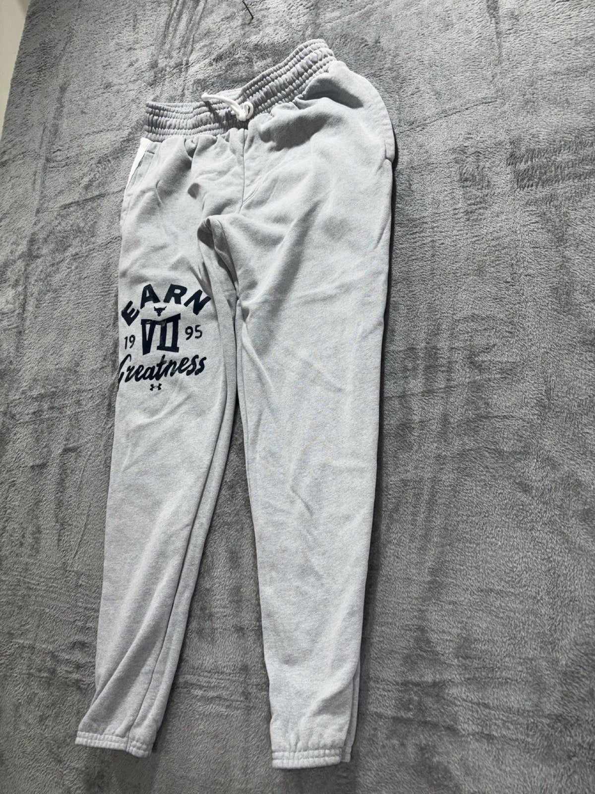 Under Armour Project Rock Mens MD/M/M Gray Earn Greatness Joggers Athleisure