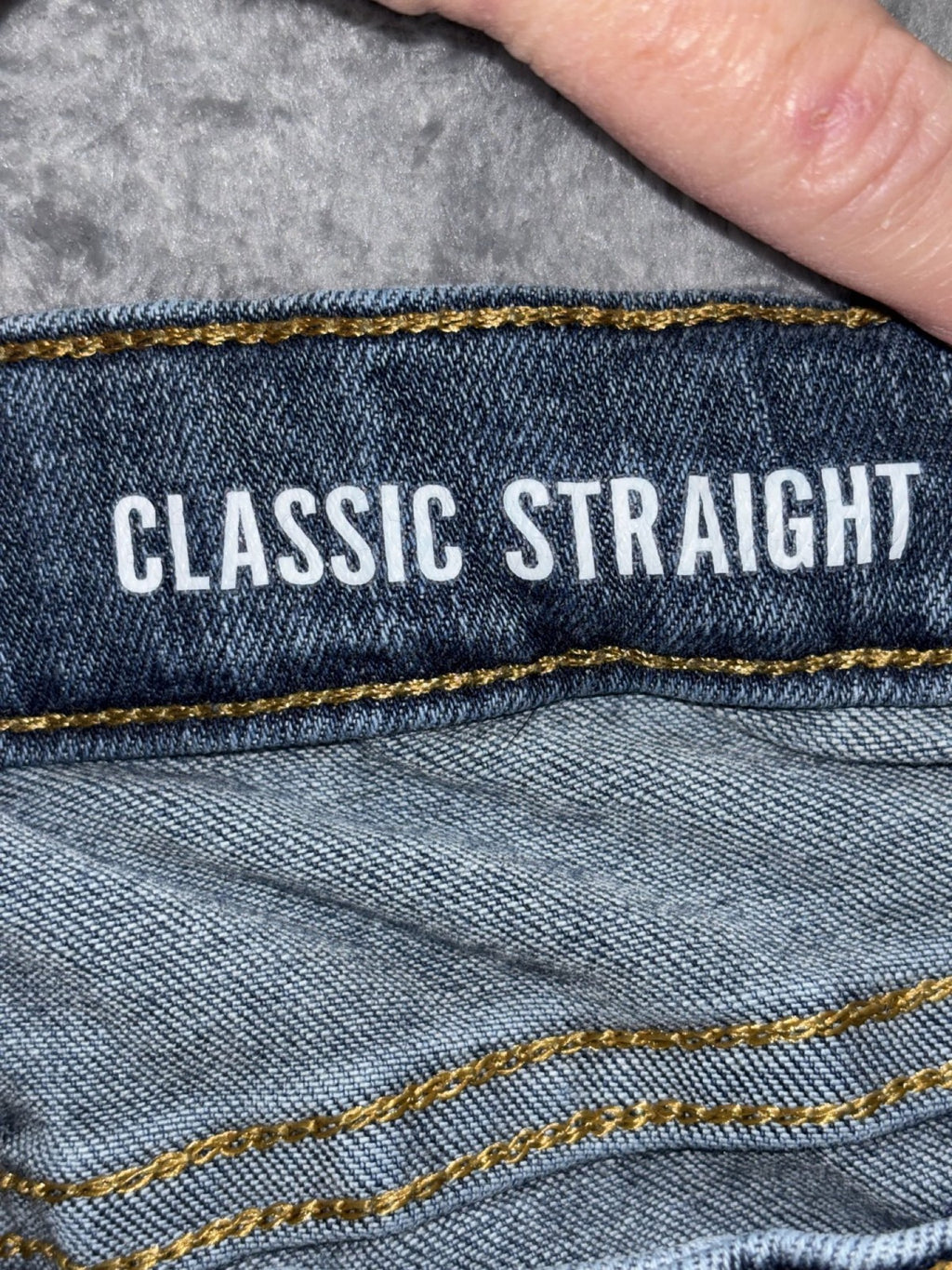 Wrangler Boys 16 Regular Medium Blue Classic Straight Jeans Casual