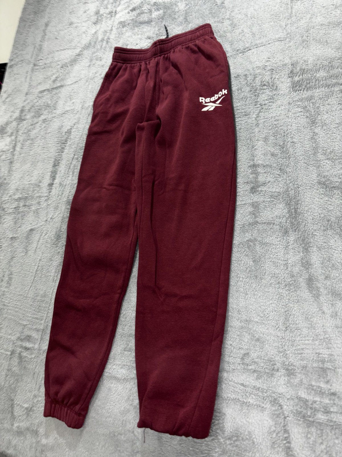 Reebok Kids XL 18/20 Maroon Fleece Joggers Casual Athleisure