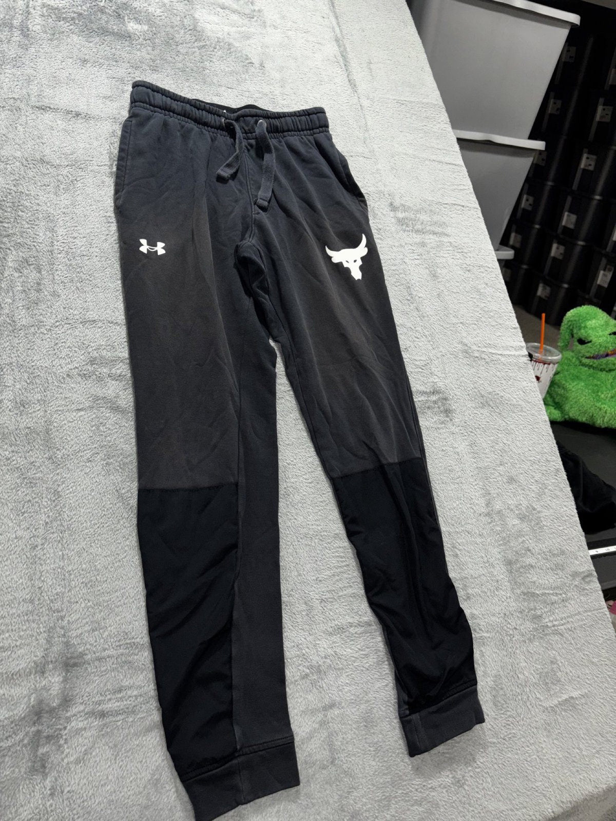Under Armour Mens S Black Loose Fit Jogger Sweatpants Athleisure