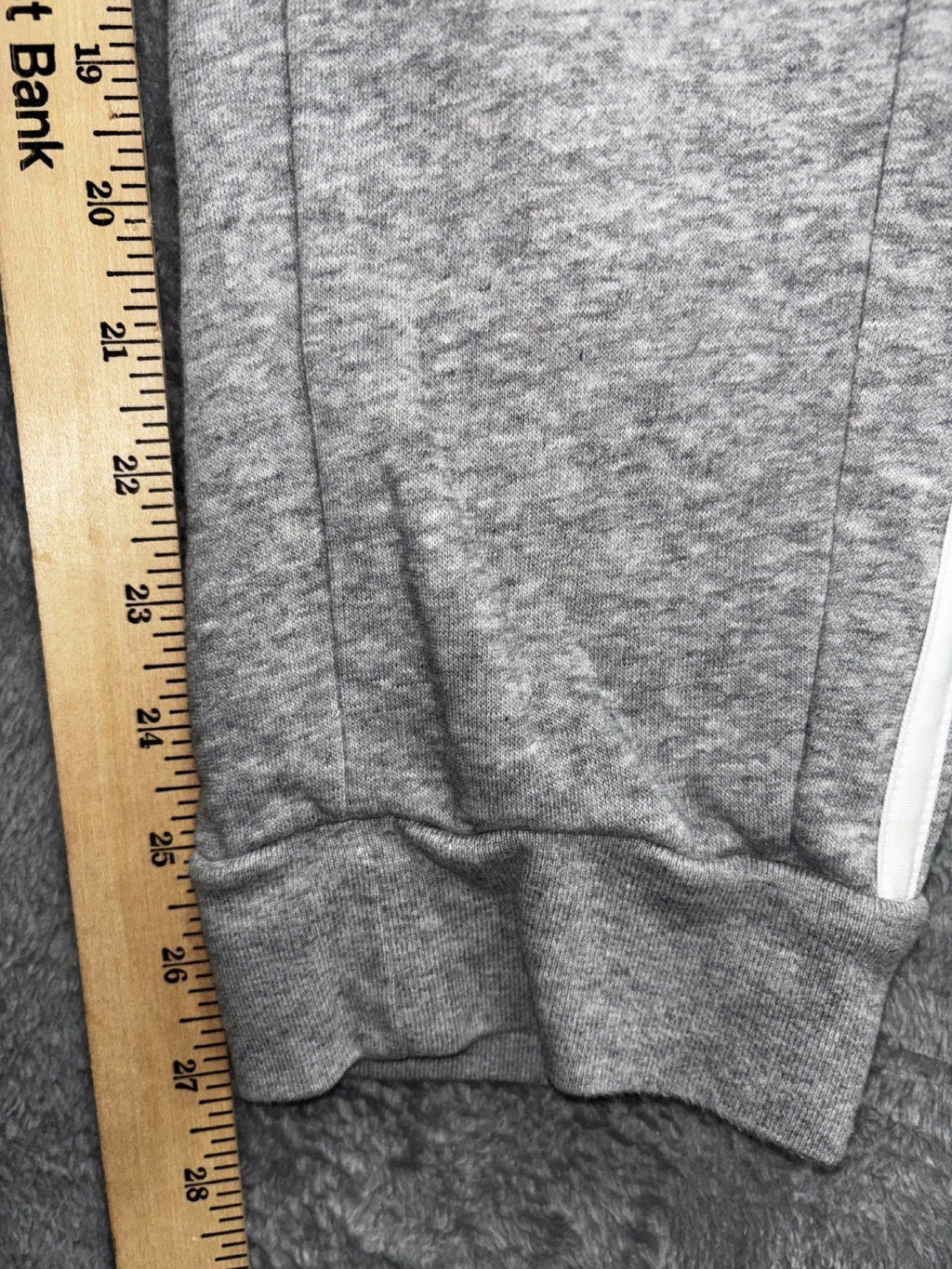 Adidas Mens M Heather Gray Three Stripe Jogger Sweatpants Athleisure