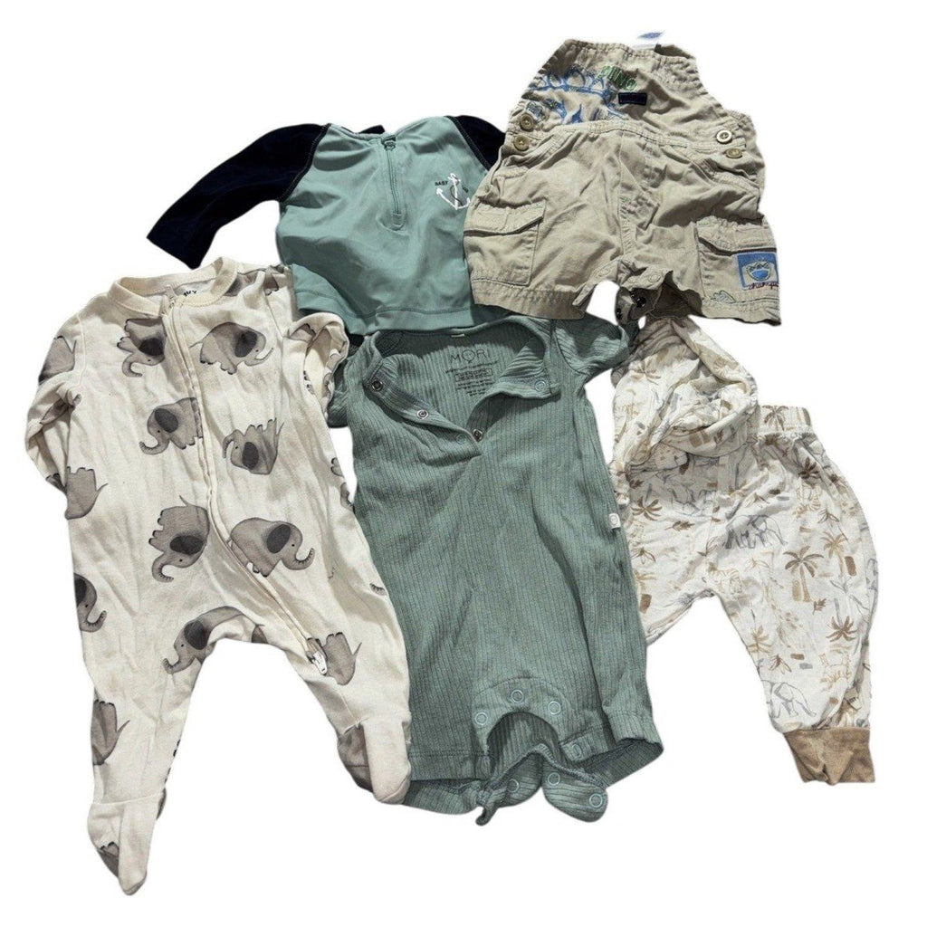 Carter's Baby 0-3M 5 Piece Bundle Baby Gap Old Navy MORI Dino Overalls Footie