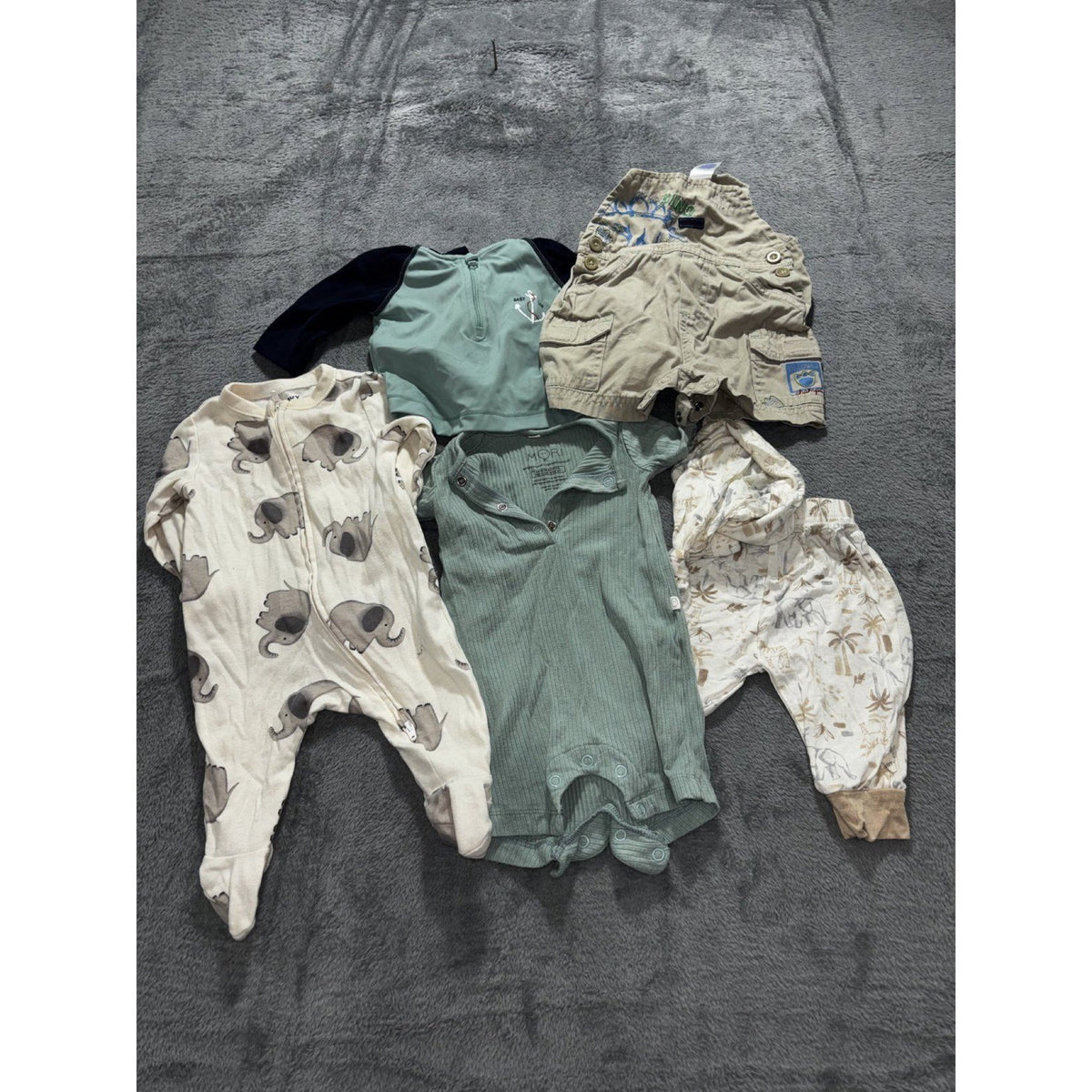 Carter's Baby 0-3M 5 Piece Bundle Baby Gap Old Navy MORI Dino Overalls Footie
