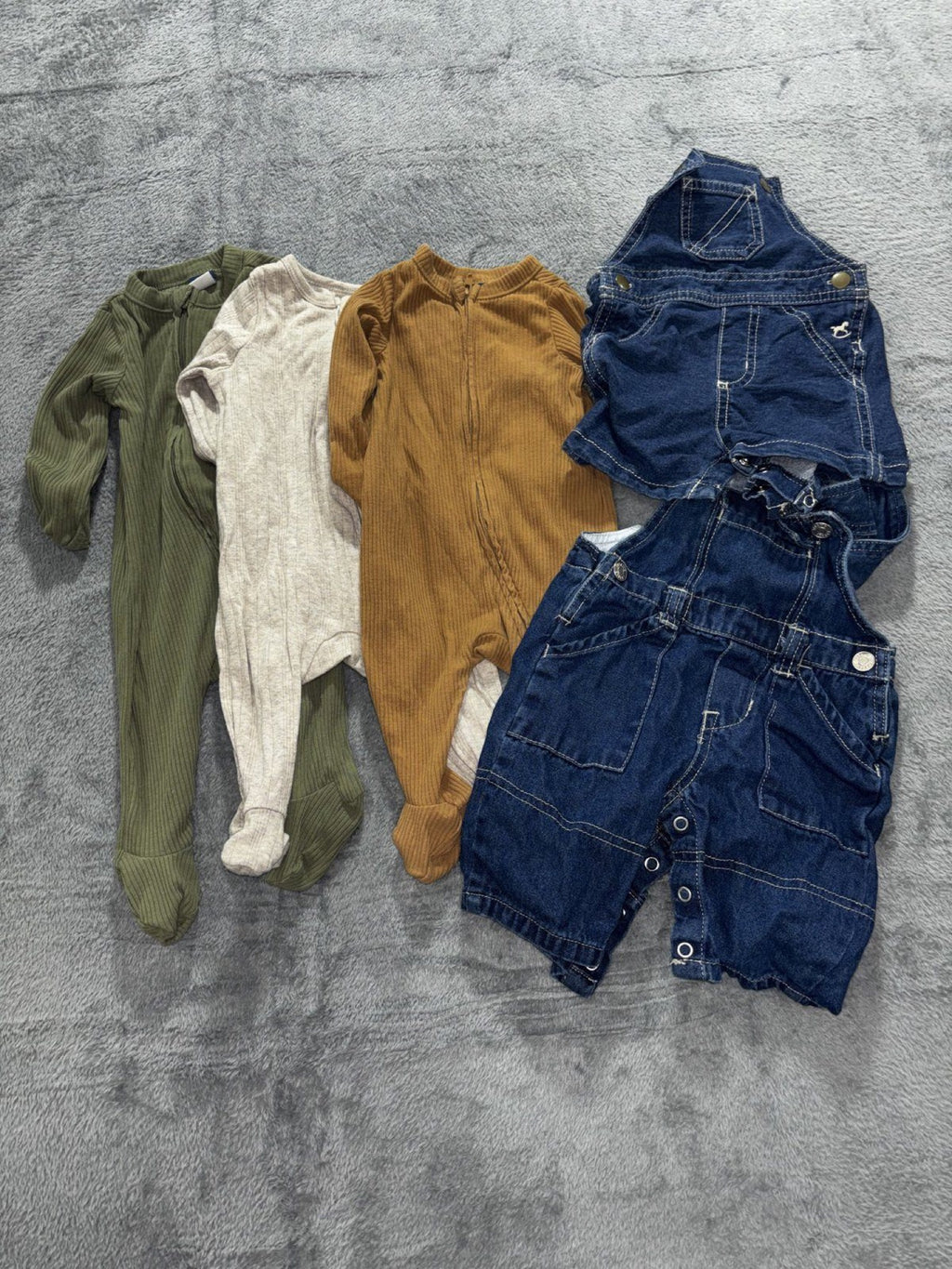 Old Navy Baby 0-3M 5 Piece Bundle Denim Overalls Footies Mustard Olive Oat