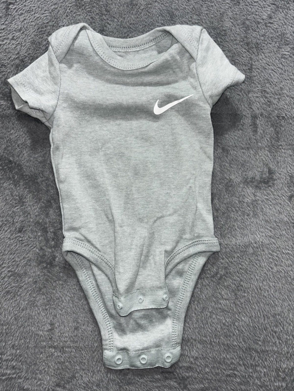 Nike Baby 3M 5 Piece Bundle Rompers Bodysuit Blue Gray Cream