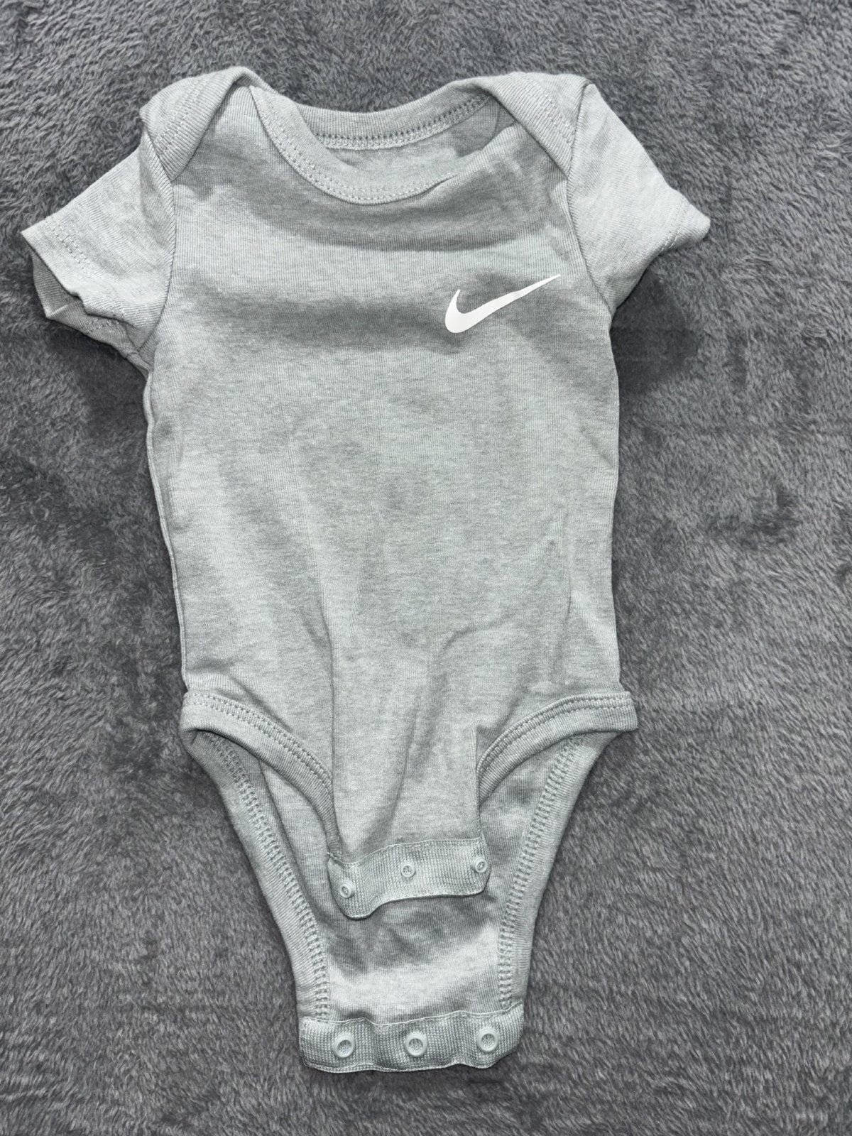 Nike Baby 3M 5 Piece Bundle Rompers Bodysuit Blue Gray Cream