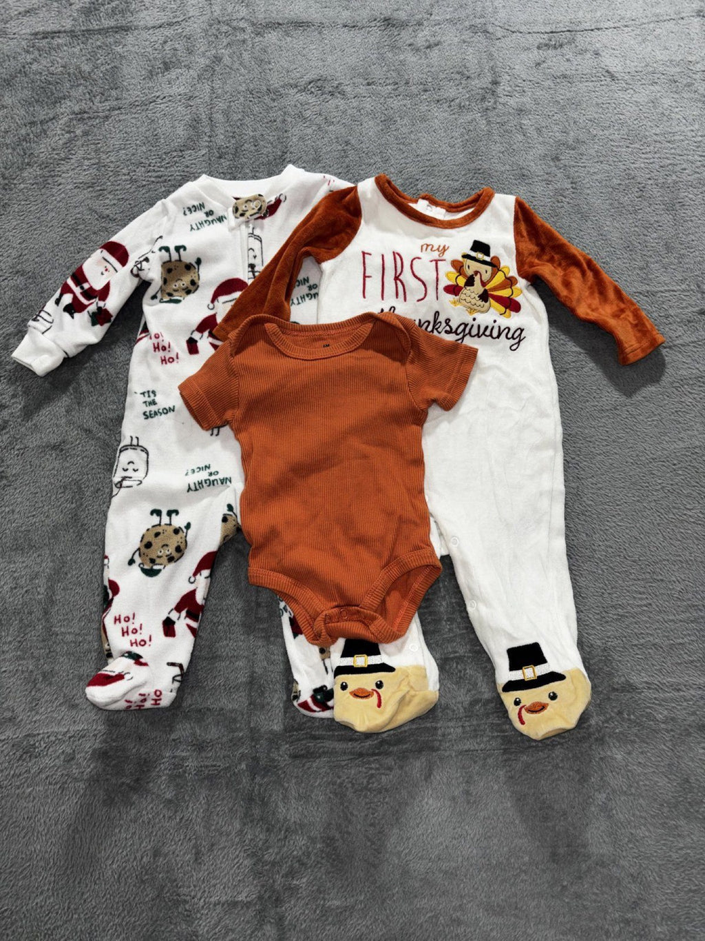 Carter's Baby 6M 3 Piece Bundle Holiday Sleepers Bodysuit Thanksgiving Christmas