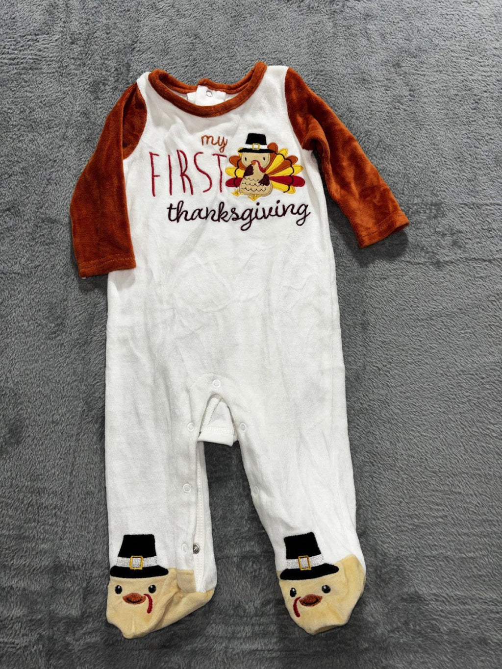 Carter's Baby 6M 3 Piece Bundle Holiday Sleepers Bodysuit Thanksgiving Christmas