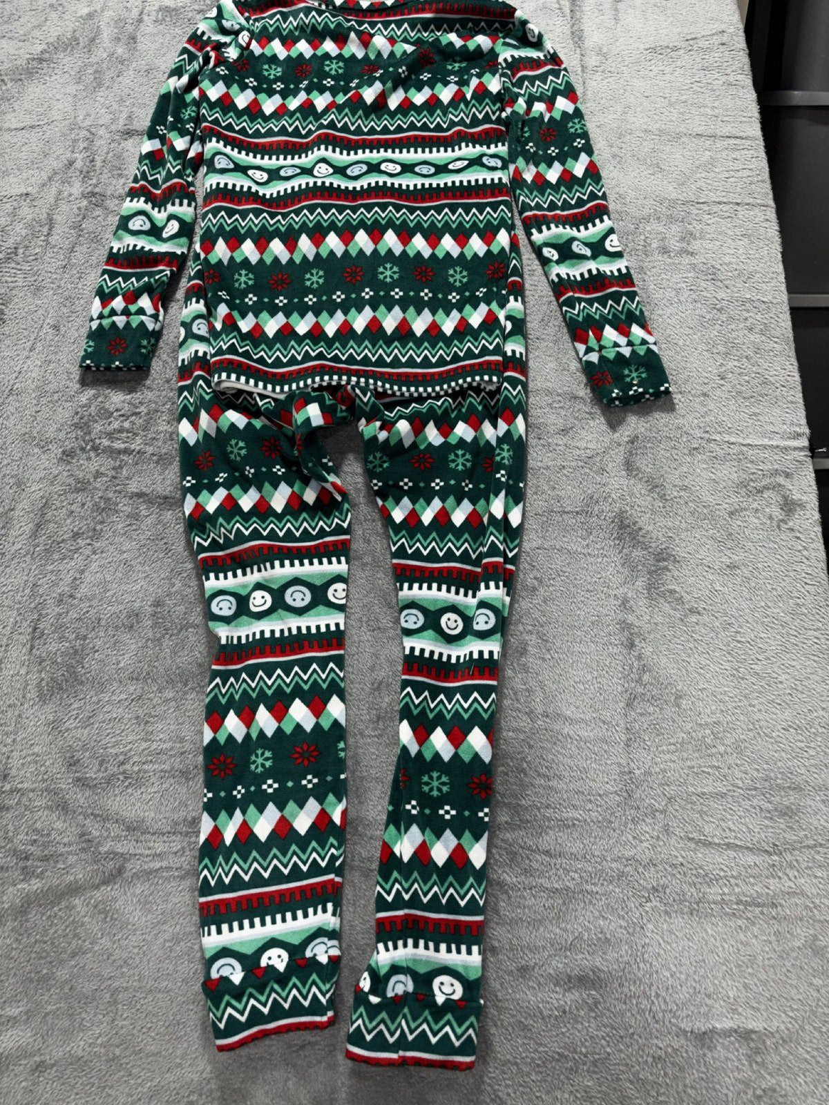 Cat & Jack Kids 14 4 Piece Bundle Christmas Pajama Sets Green Red Sleepwear