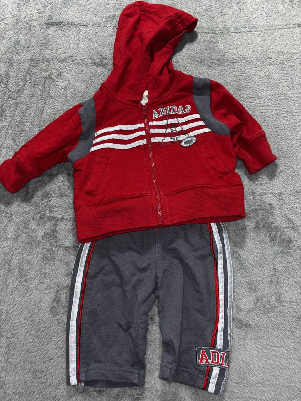 Nike Adidas Baby 3M 4 Piece Bundle Navy Rompers Red Hoodie Gray Pants