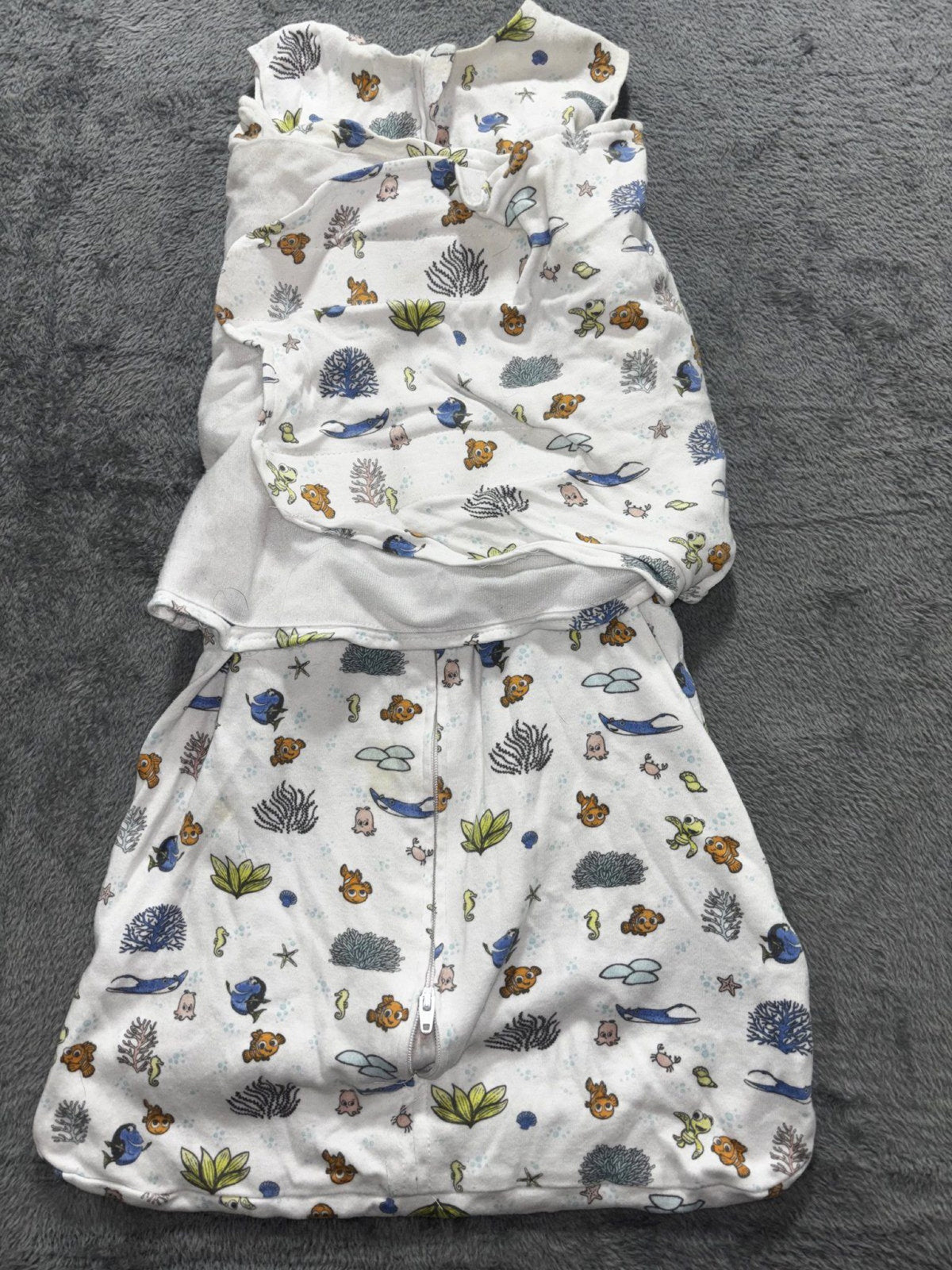 Halo Baby Sizes S to M/L 3-6M 4 Piece Swaddles Sleep Sacks Disney Puppy Plaid