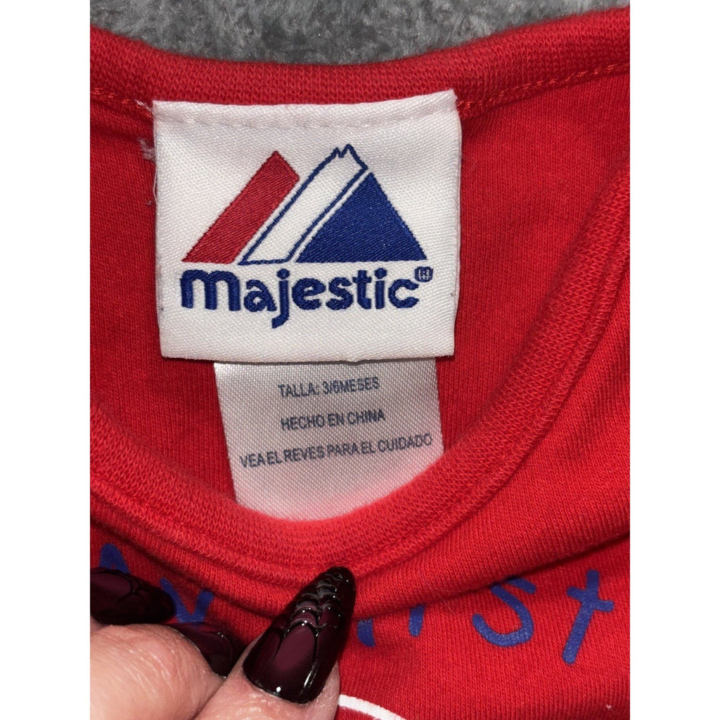 Majestic Baby Sizes 3-6M to 6M 3 Piece Bundle Phillies Tee Mickey babyGap