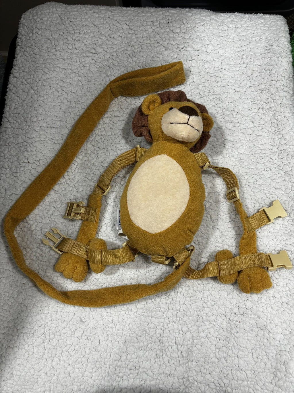 Berhapy Toddler 2 in 1 Lion Harness Backpack Plush Mustard Yellow OS Cute