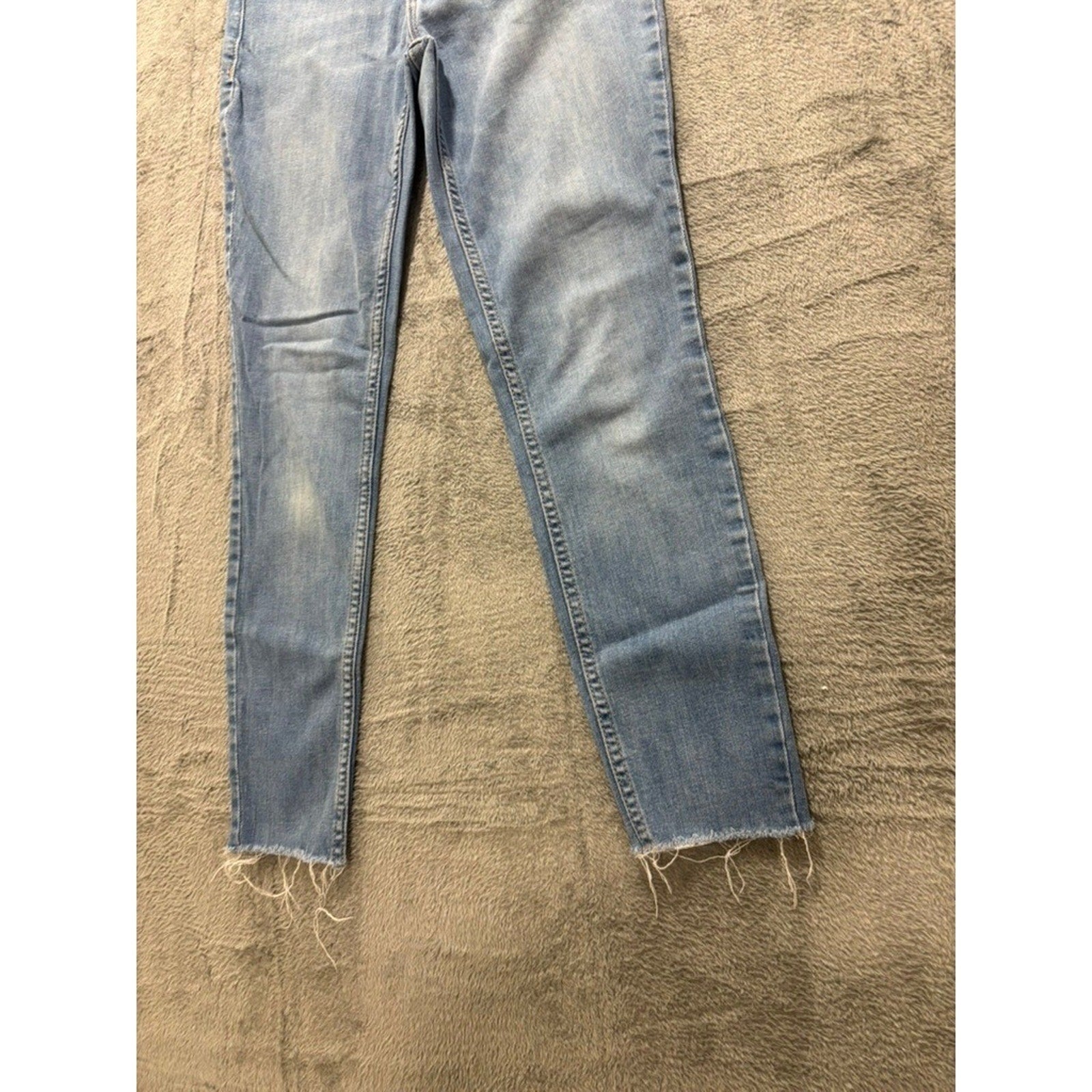 Old Navy Rockstar Super Skinny High Rise Blue Jeans Raw Hem Womens 6 Medium Wash