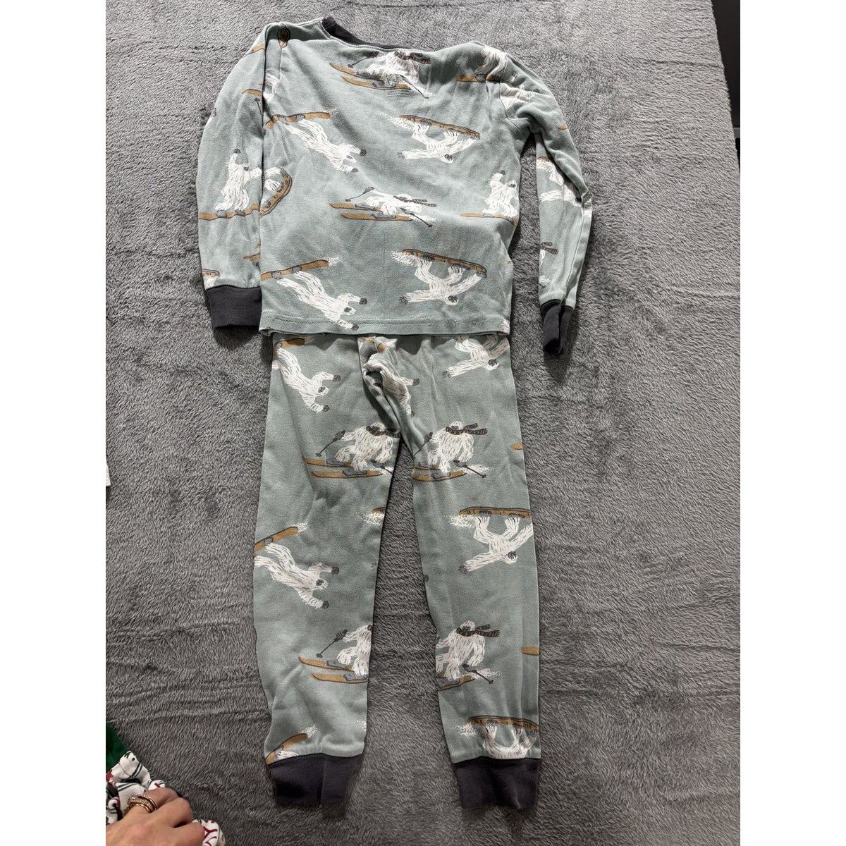 Carter's Kids 6/6A Pajama Sets Holiday, Yeti for Bed, 3 Sets 6 Piece Bundle