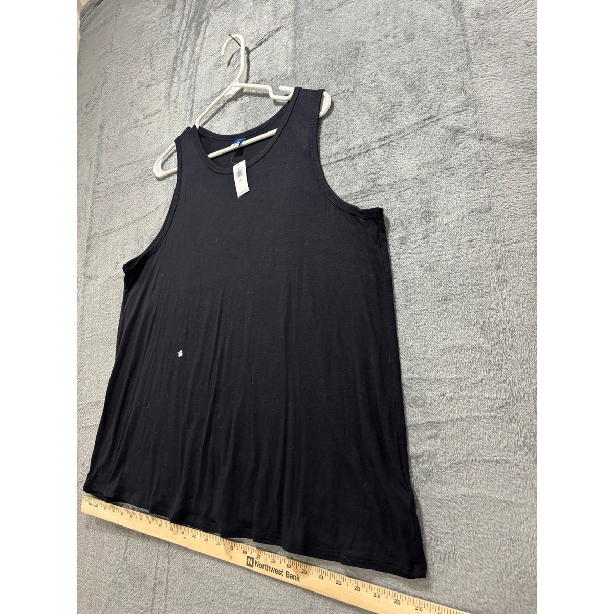 Old Navy Womens XL Tall Black Luxe Tank Top Sleeveless Casual Athleisure Basic