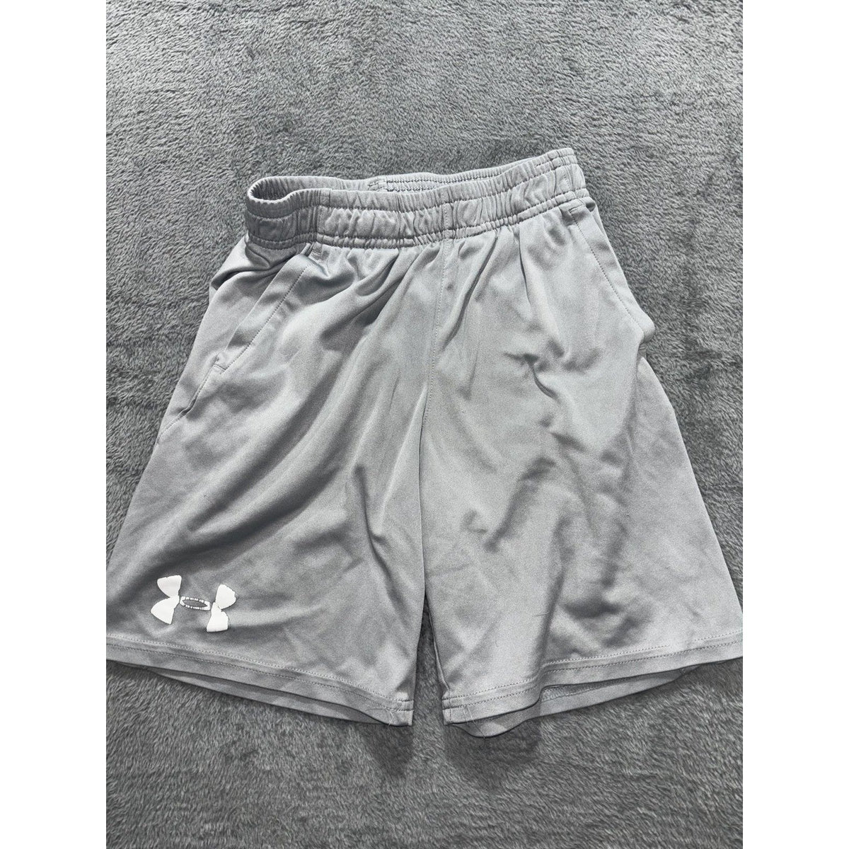 Under Armour Youth XS S 6 Pc Black Gray Athletic Bundle Tops Shorts Leggings