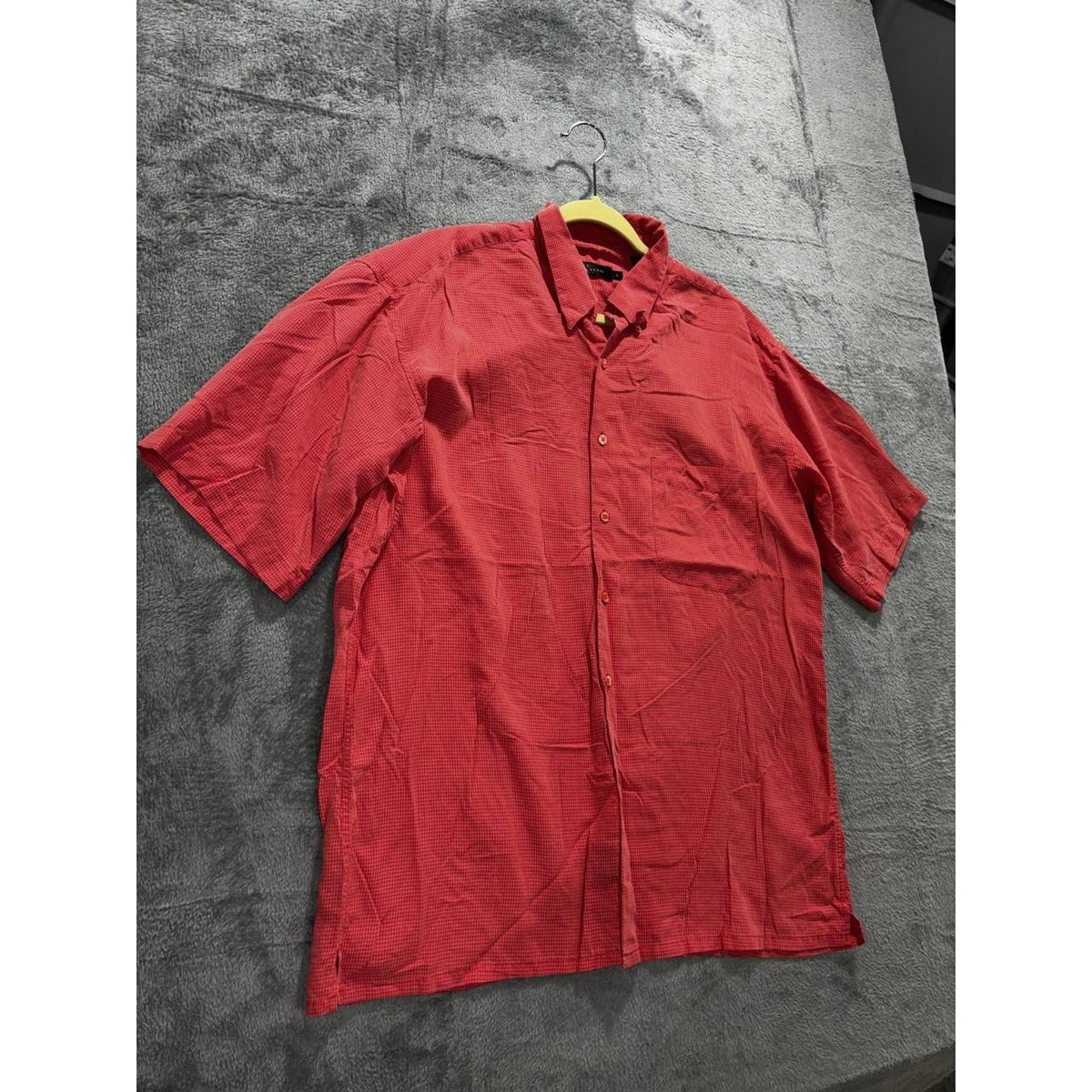 Bugatchi Men's Red Check Short Sleeve Shirt Size L, photo 3 of 9