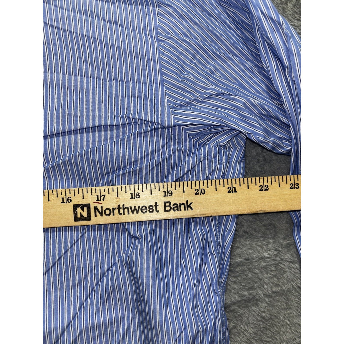 Hugo Boss Mens 15 1/2 34/35 Blue Stripe Long Sleeve Button Up Dress Shirt